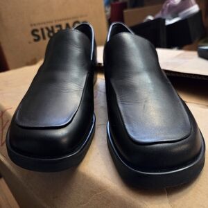 Ladies Black Leather Slip-On Shoes By FRANCO SARTO